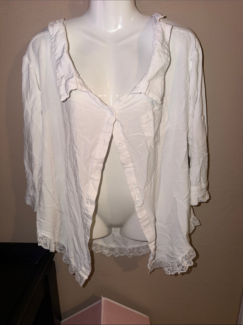 Women's White Lace-Trim Oversized button Up Shawl/ Cover Up Classic Comfort SM